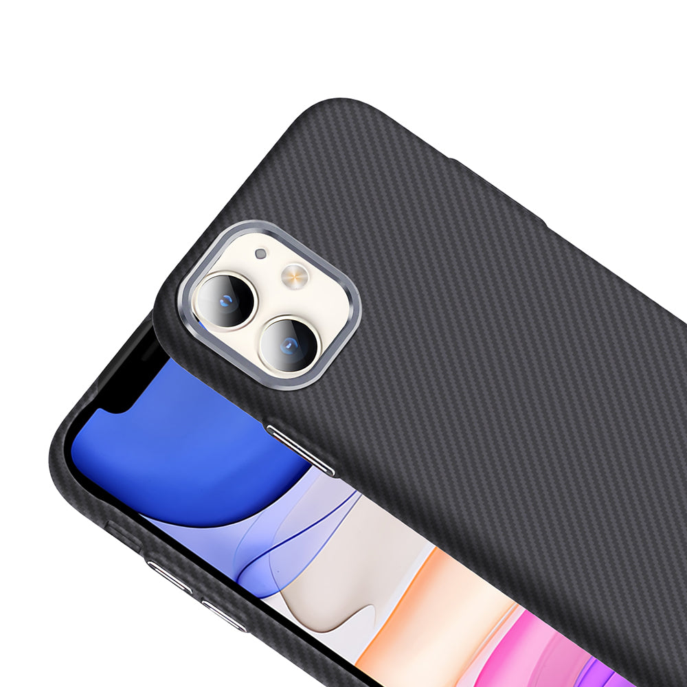 Apple iPhone 11 Kılıf M-safe Şarj Özellikli Karbon Fiber Görünümlü Zore Gros Kapak Siyah