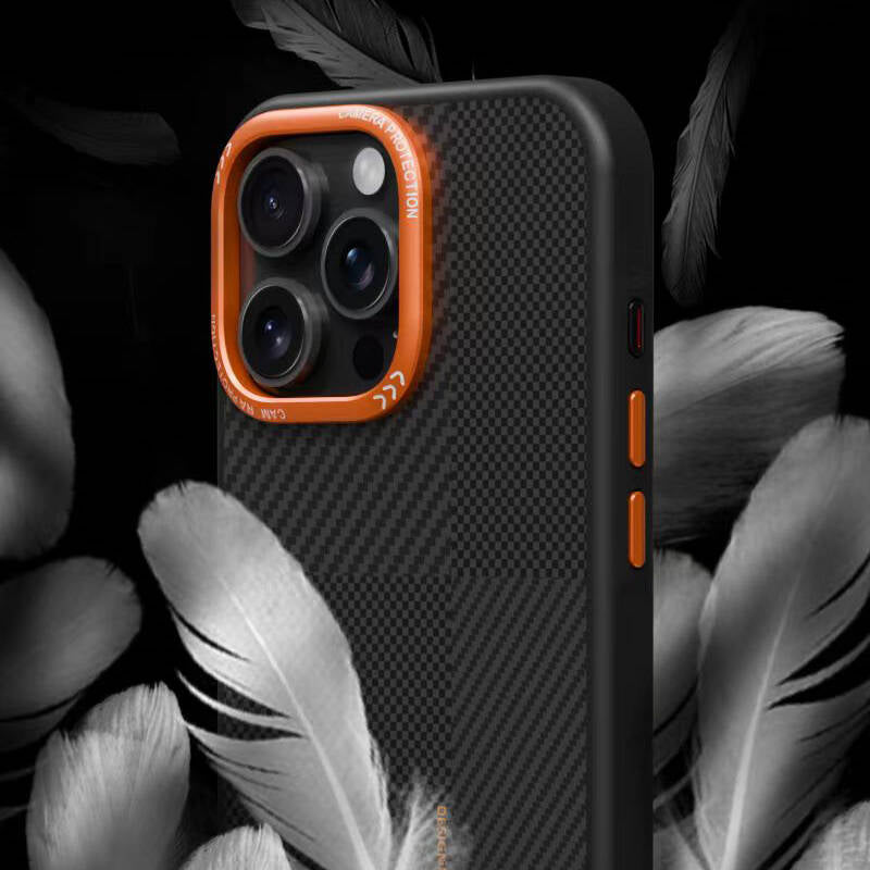 Apple iPhone 14 Pro Kılıf M-safe Şarj Özellikli Karbon Fiber Görünümlü Zore Kamp Kapak Turuncu