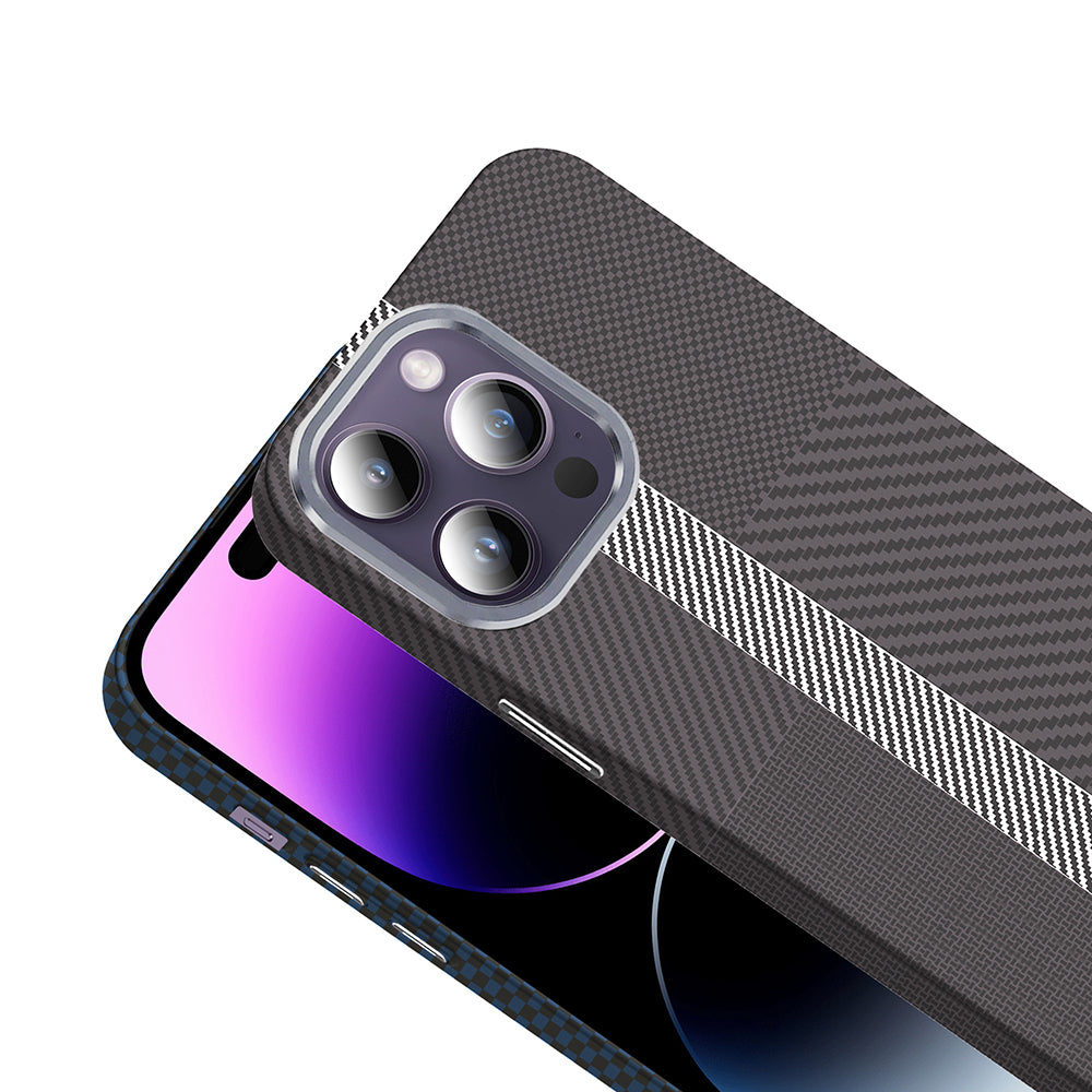 Apple iPhone 14 Pro Max Kılıf M-safe Şarj Özellikli Karbon Fiber Görünümlü Zore Gros Kapak Gold-Siyah