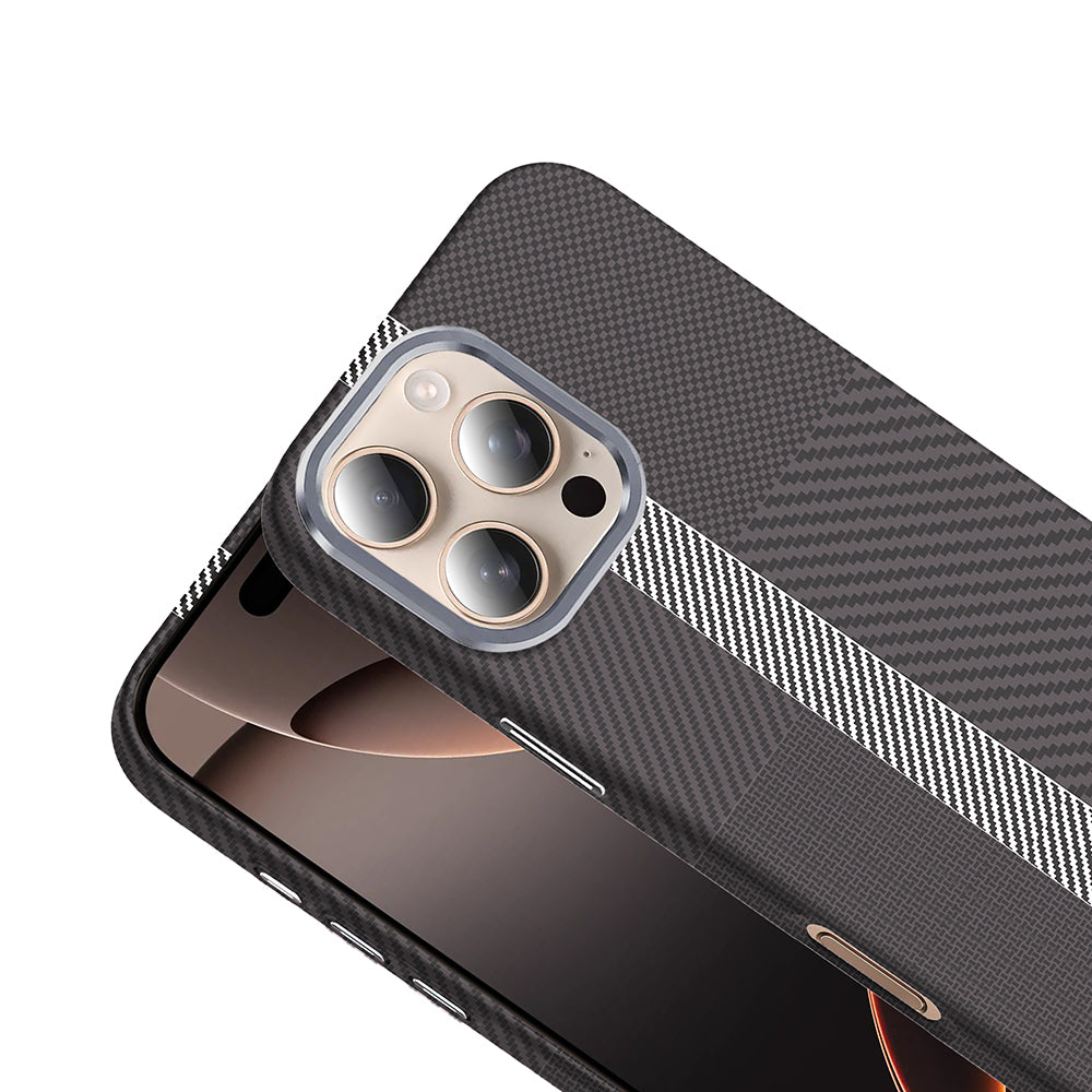 Apple iPhone 16 Pro Max Kılıf M-safe Şarj Özellikli Karbon Fiber Görünümlü Zore Gros Kapak Siyah-Lacivert