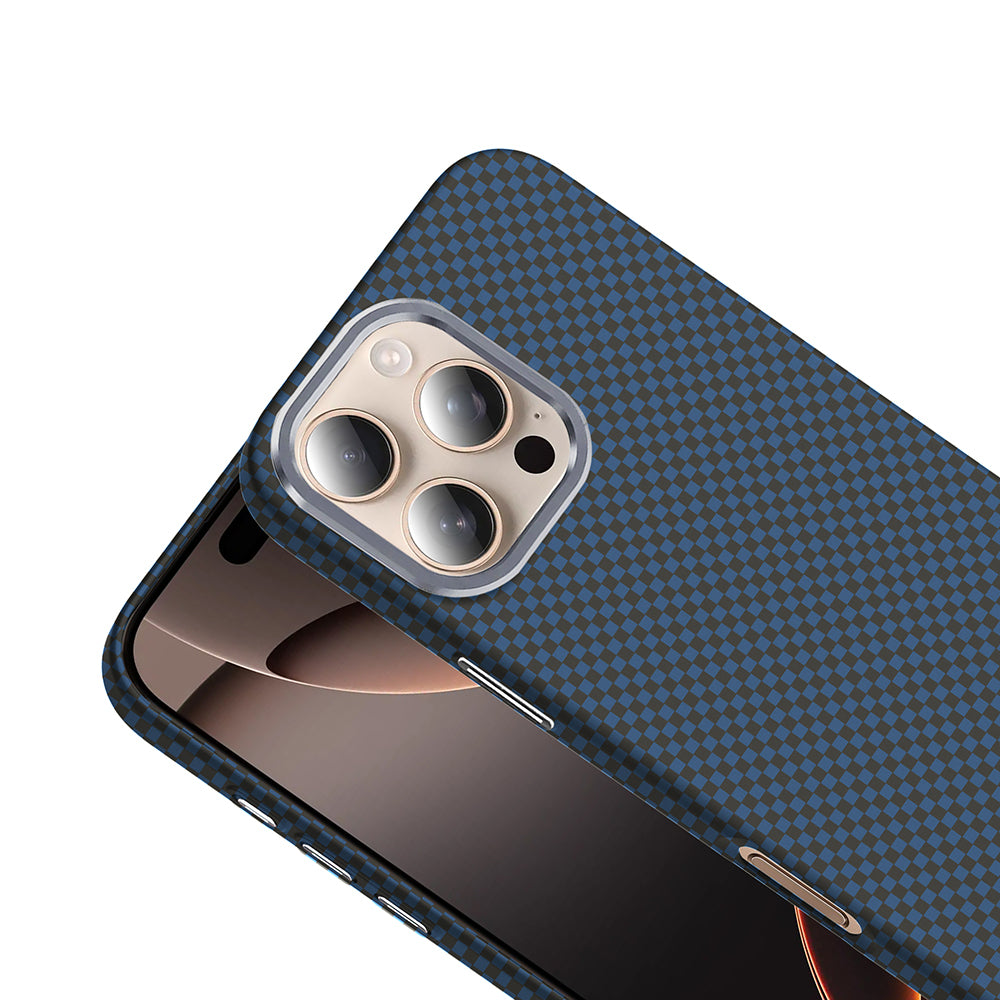 Apple iPhone 16 Pro Max Kılıf M-safe Şarj Özellikli Karbon Fiber Görünümlü Zore Gros Kapak Desert Titanyum